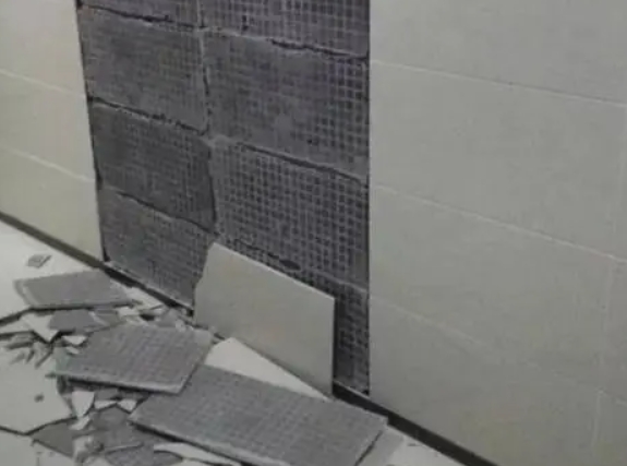 松溪瓷砖空鼓维修公司分享下松溪墙砖松动维修的知识
